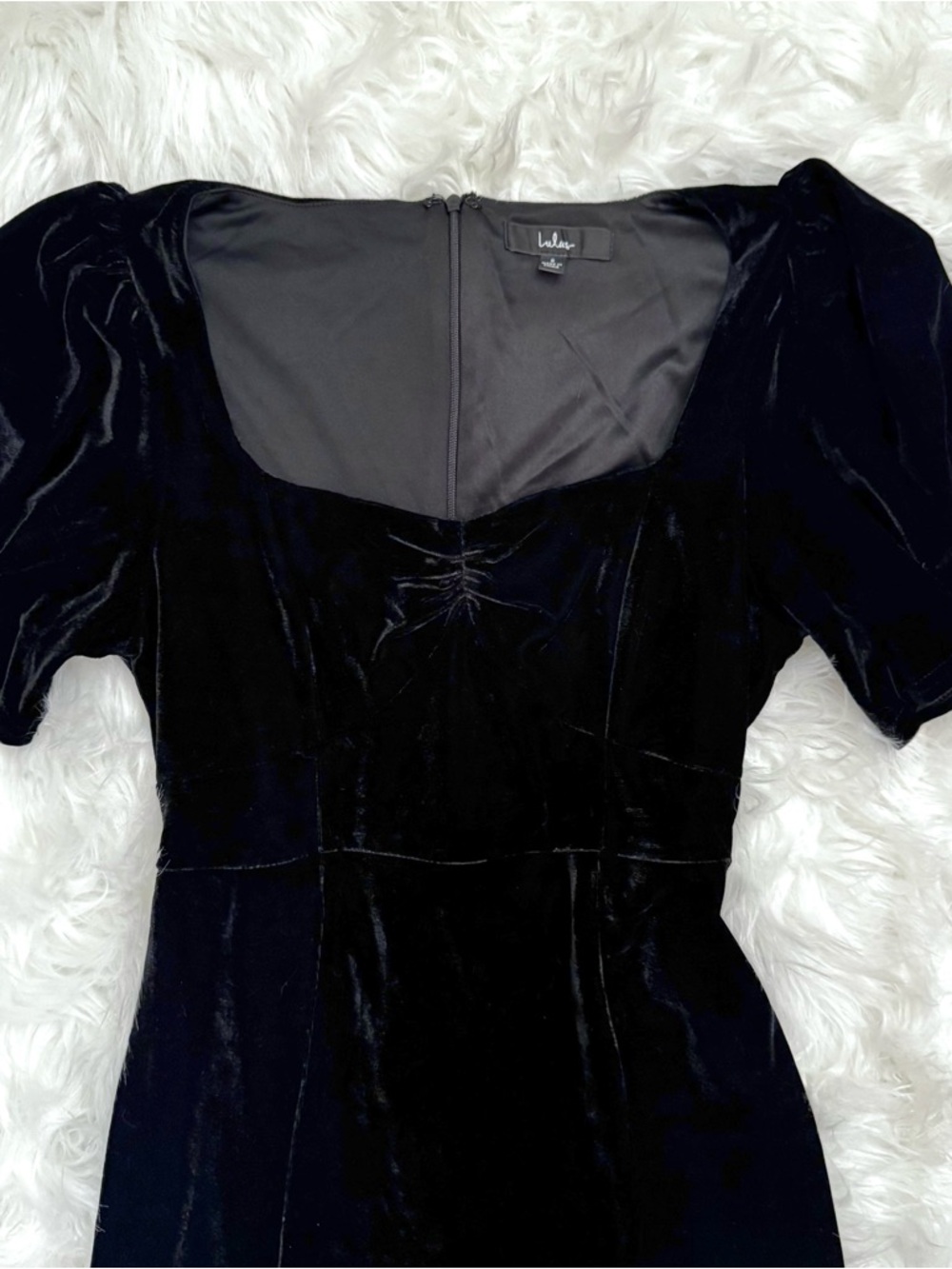 LULUS Black Velvet Puff Sleeve Mini Dress Size Small Bodycon Party Holiday - Picture 3 of 7